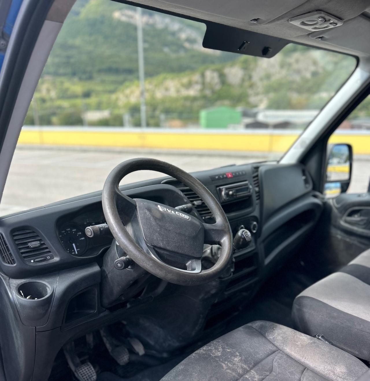 Iveco Daily 35-130 2.3 Diesel Furgone 140.000km