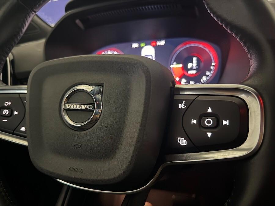 Volvo XC40 Hybrid Inscription Auto