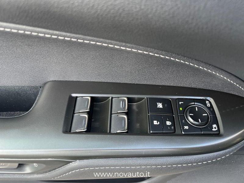 Lexus NX Hybrid Premium 4WD MY22