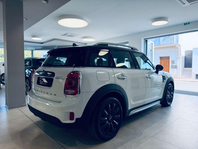 MINI Cooper D Countryman 2.0 auto