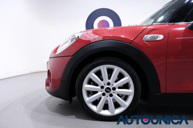 MINI Cooper SD 2.0 HYPE
