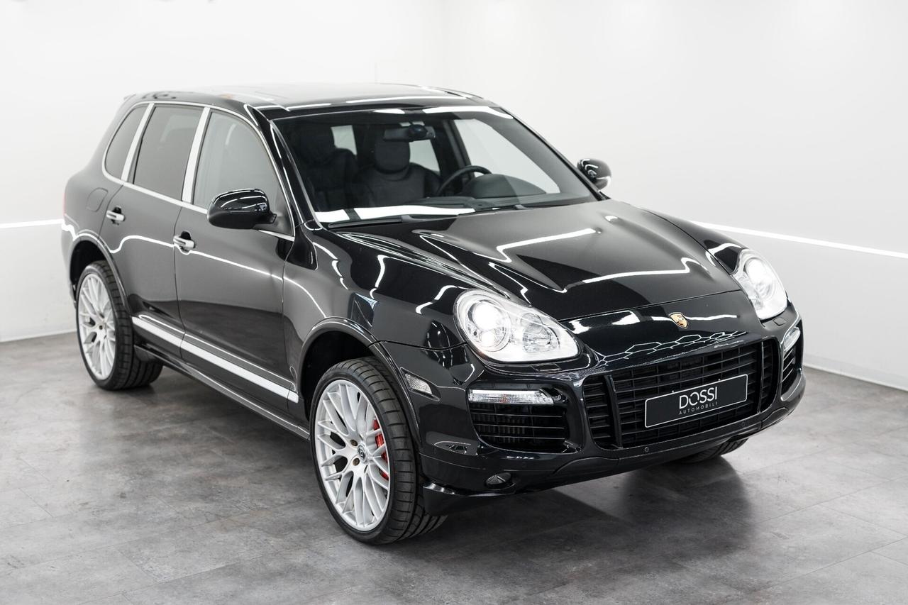Porsche Cayenne 4.5 cat Turbo S