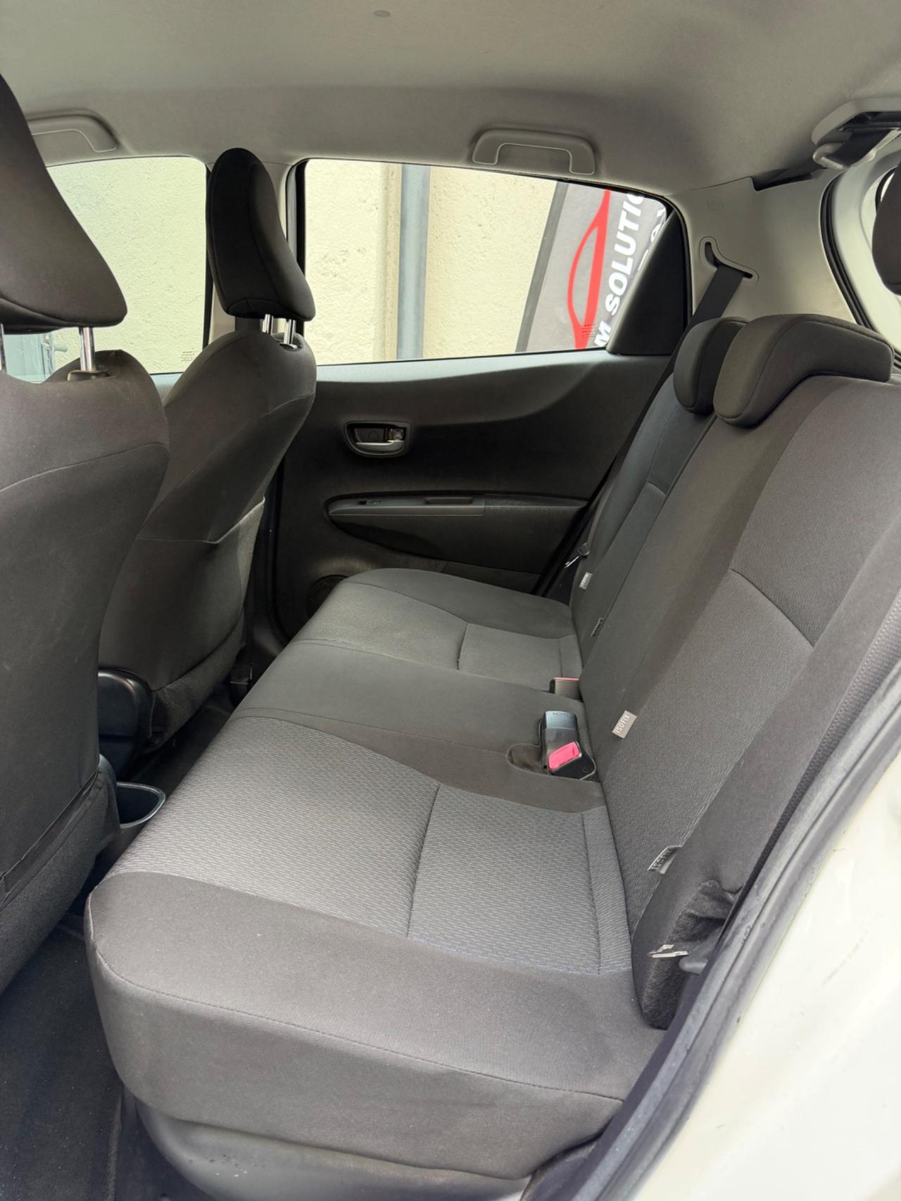 Toyota Yaris 1.5 Hybrid Neopatentati Euro 5