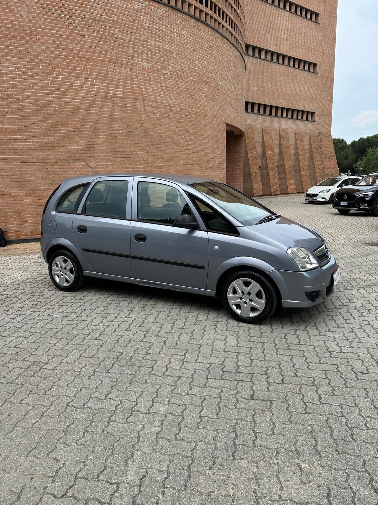 Opel Meriva 1.4 16V GPL-TECH Enjoy
