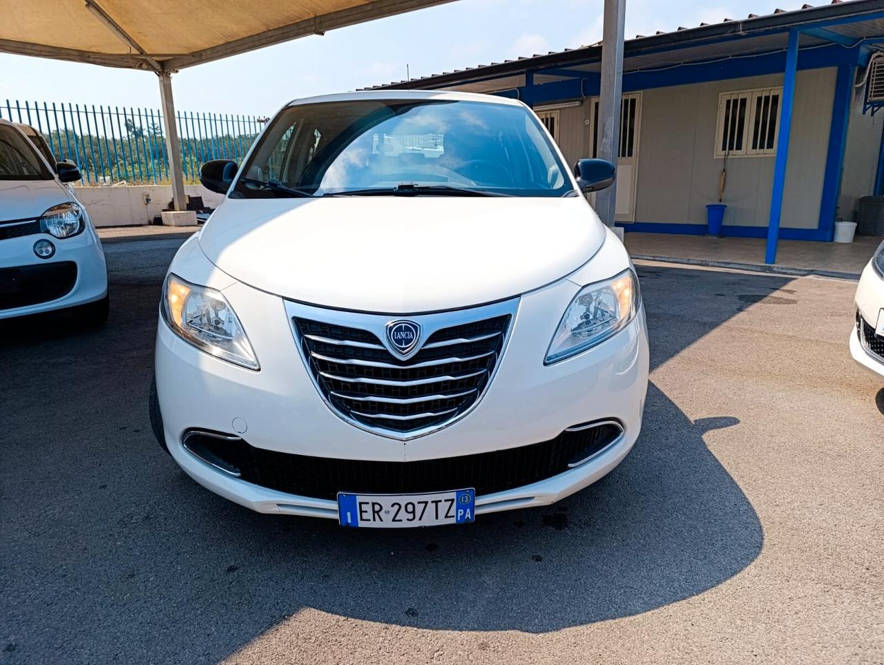 Lancia Ypsilon 1.2 cc 69 CV 5 porte GPL Ecochic 2013