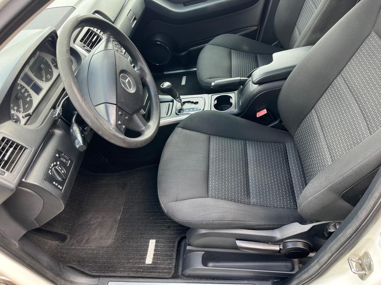 Mercedes-benz B 180 CDI Premium automatica