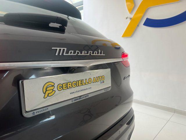 MASERATI Grecale MHEV 300 CV AWD GT tetto panoramico da?549,00