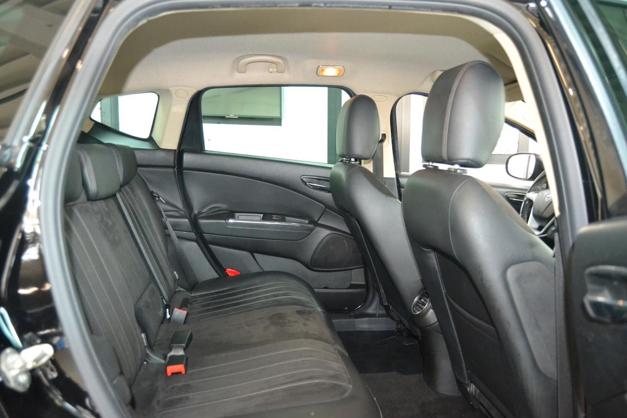 Lancia Delta 1.6 MJT Platino UniPro/Navi/Cruise/KMDOC