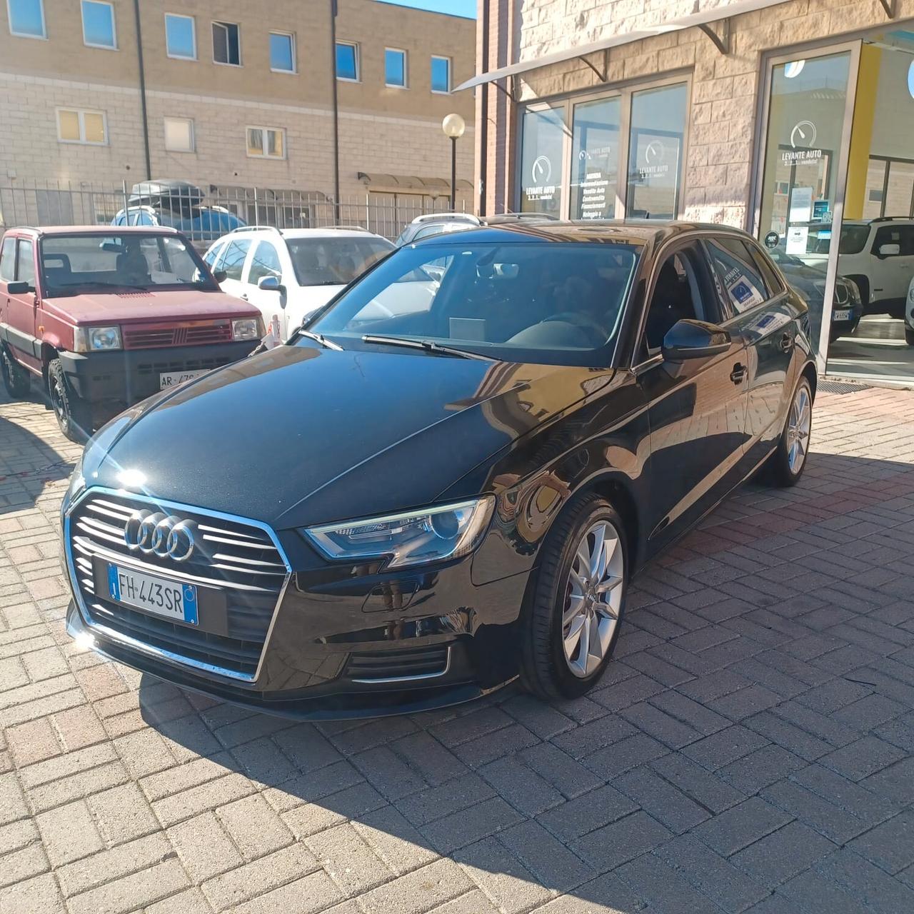 137.288KM AUDI A3 1.6 TDI AUTOMATICA EURO 6