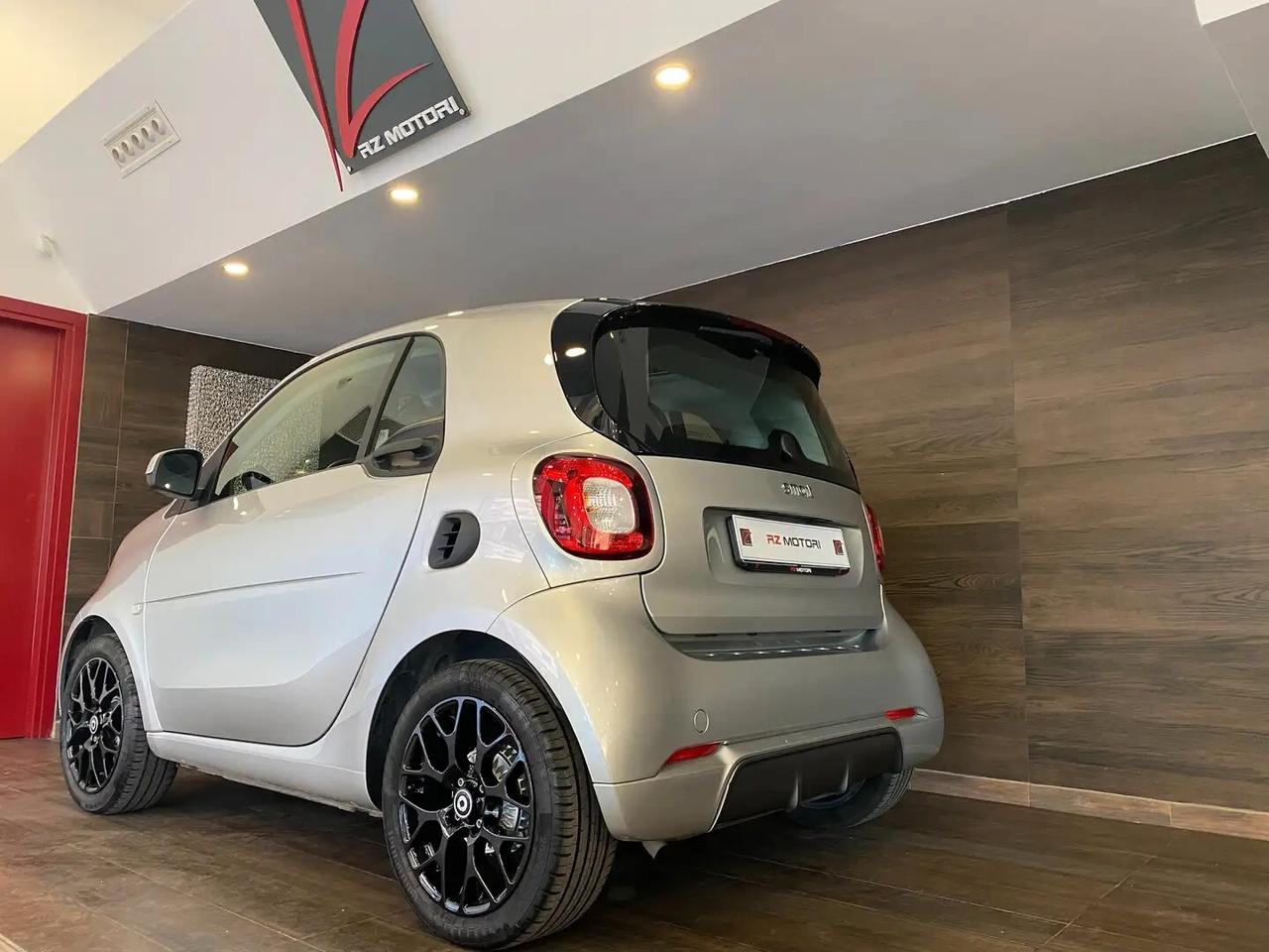 Smart ForTwo 90 0.9 Turbo twinamic Superpassion-CONFORT-SPORT-ITALIANA