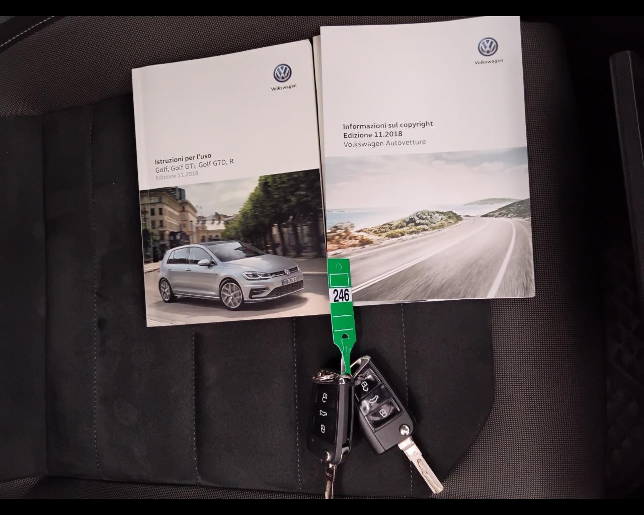 VOLKSWAGEN Golf VII 2017 5p - Golf 5p 1.5 tsi Executive 130cv dsg