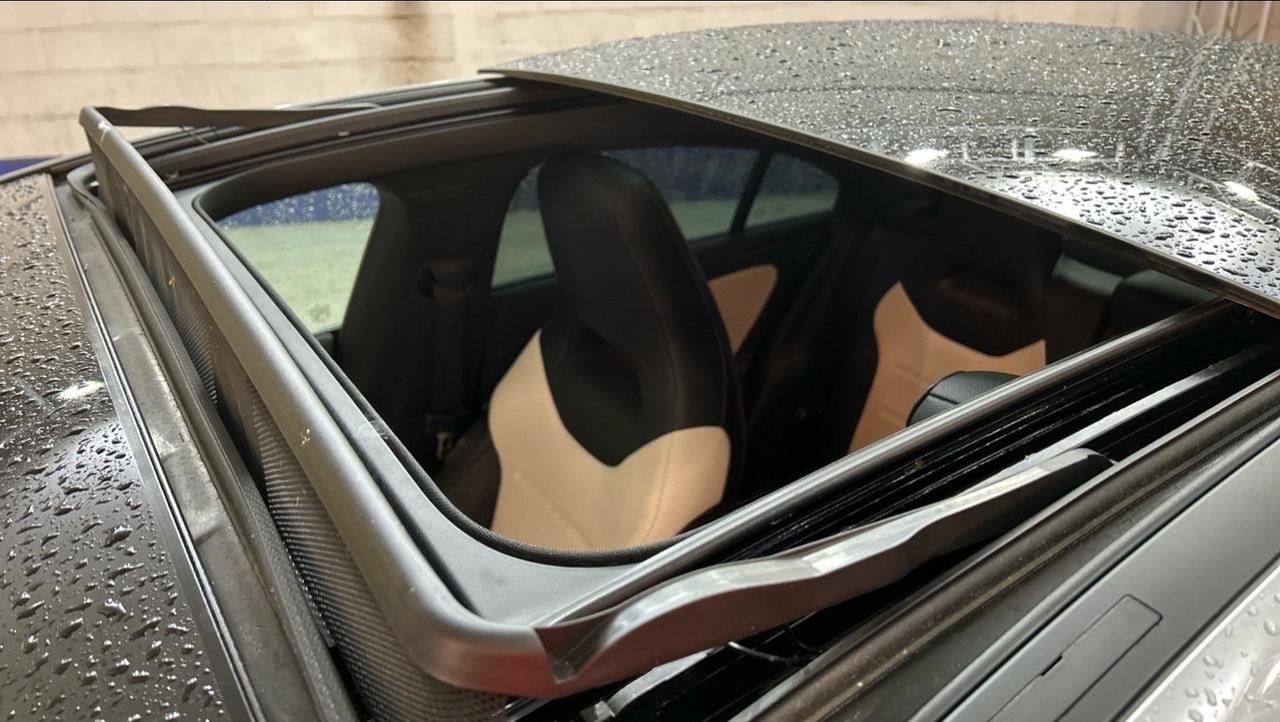 Mercedes-benz CLA 220 d Automatic 4Matic Premium AMG