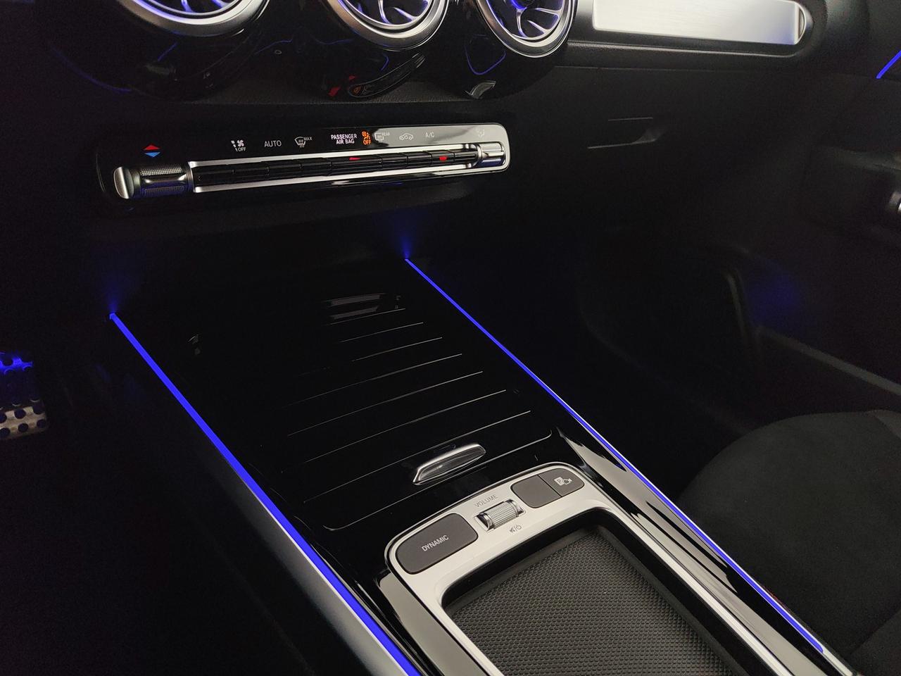 Mercedes-Benz GLB 180 d