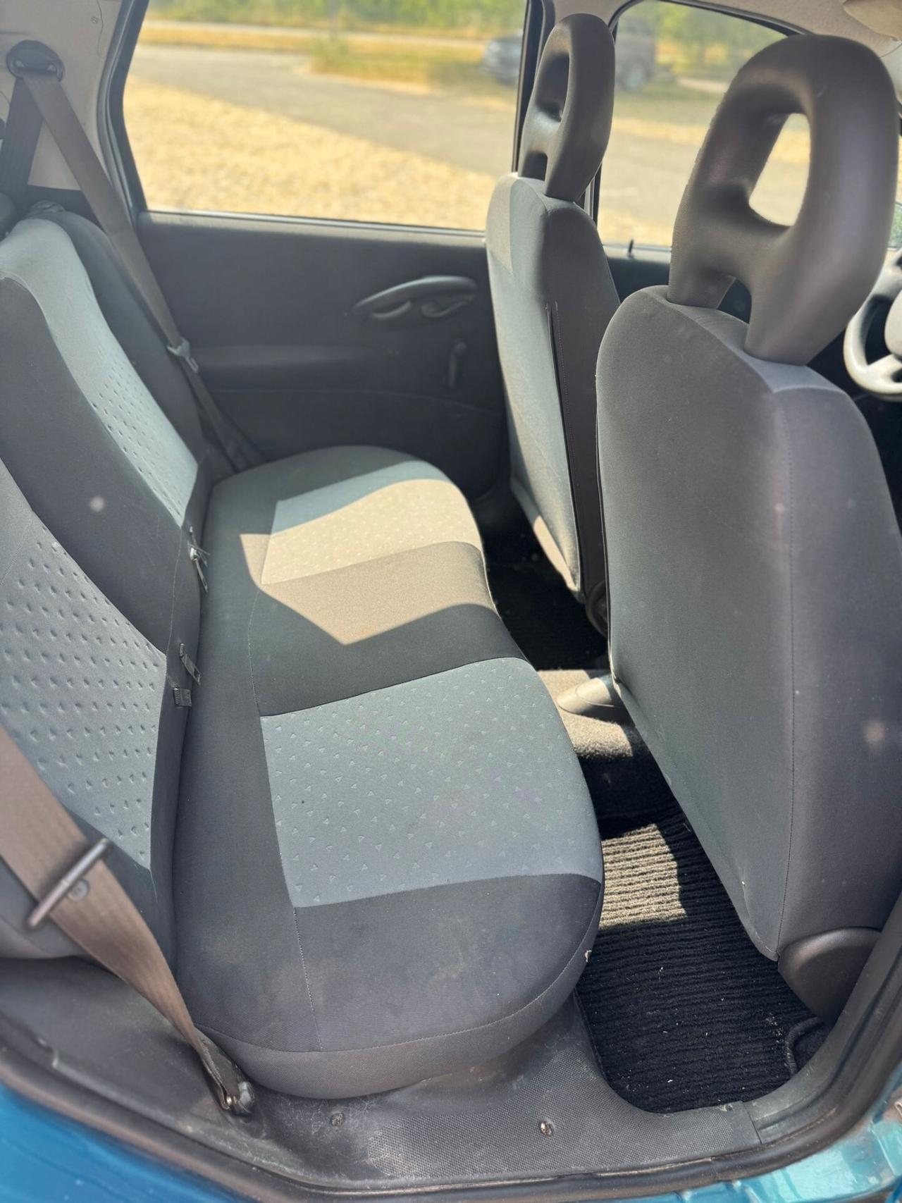 Fiat Punto 1.2 5 porte Active Natural Power