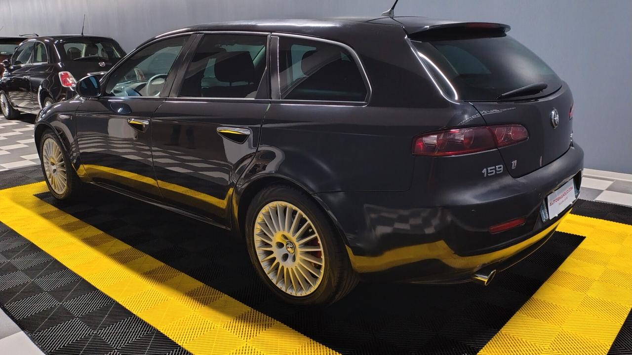 Alfa Romeo 159 2.4 JTDm 20V Sportwagon Distinctive