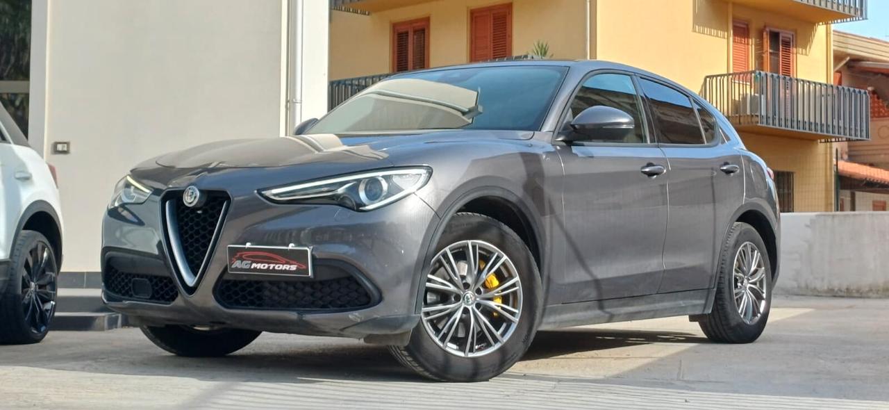 Alfa Romeo Stelvio 2.2 Turbodiesel 160 CV AT8 RWD Business