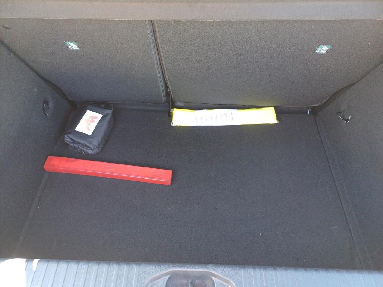 Renault Clio TCe 90 (ADATTA PER NEOPATENTATI)