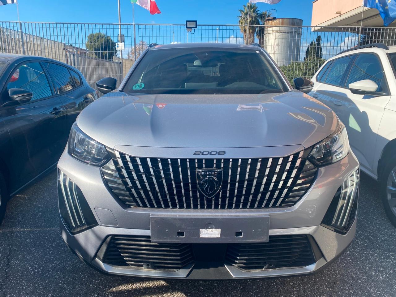 PEUGEOT 2008 1.2 puretech 100Cv s&s ALLURE