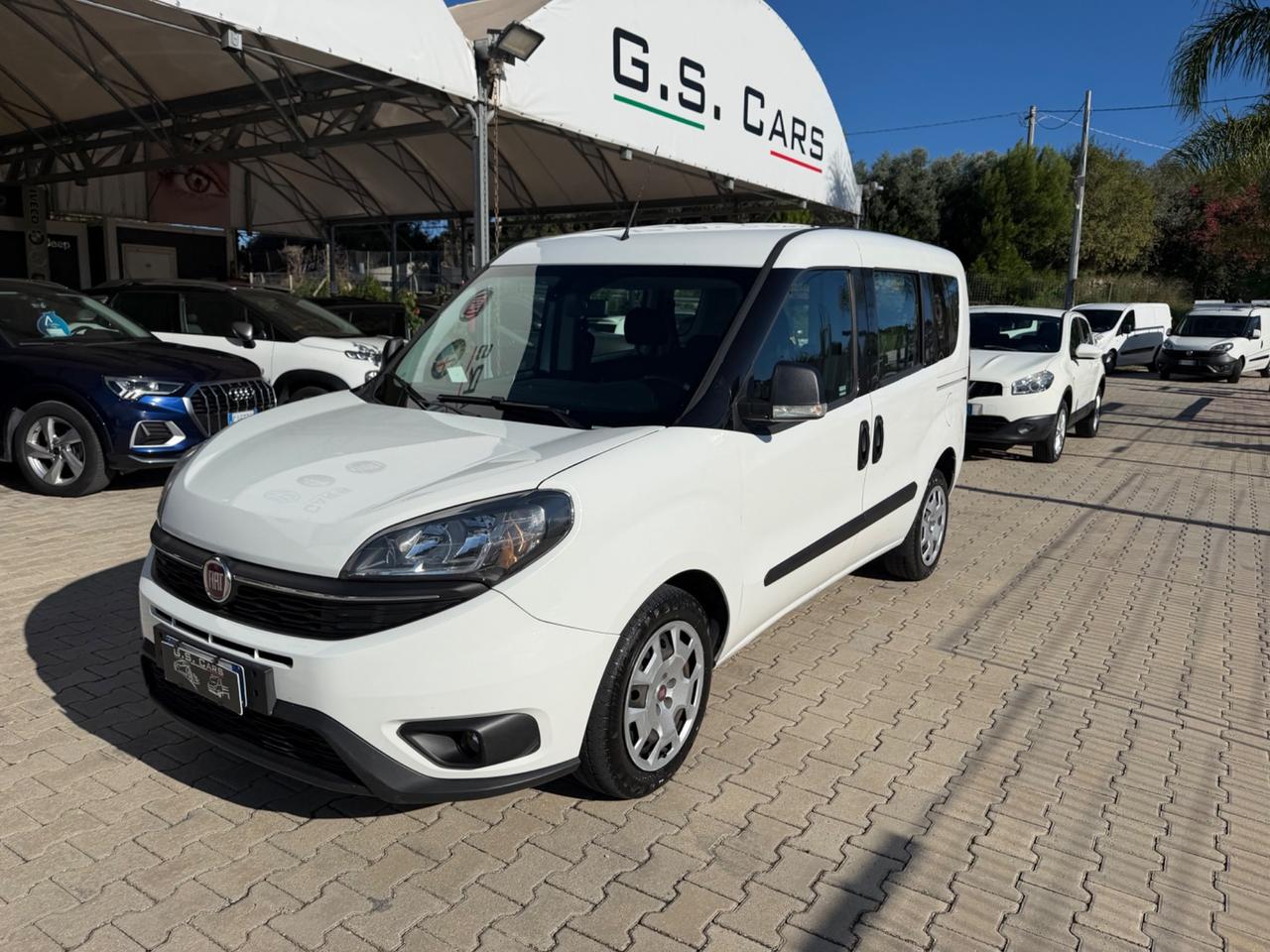 FIAT DOBLO 1.6 DIESEL AUTOCARRO CON POSTI