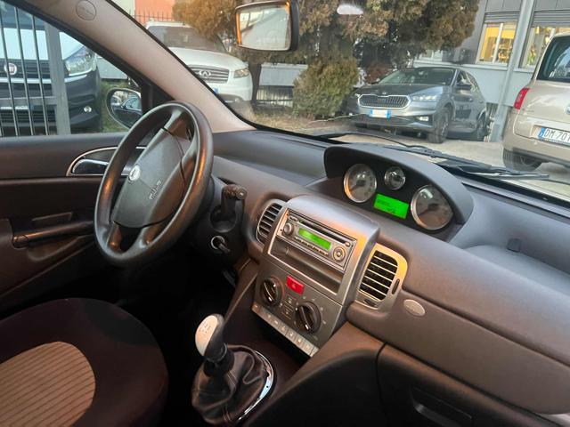 LANCIA Ypsilon 1.2 Argento