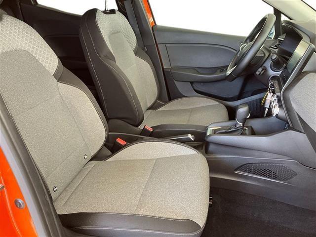 RENAULT Clio 1.6 E-Tech full hybrid Evolution 145cv