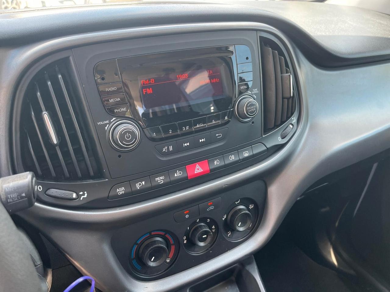 Fiat Doblo 1.6 Multijet 5 Posti Autovettura
