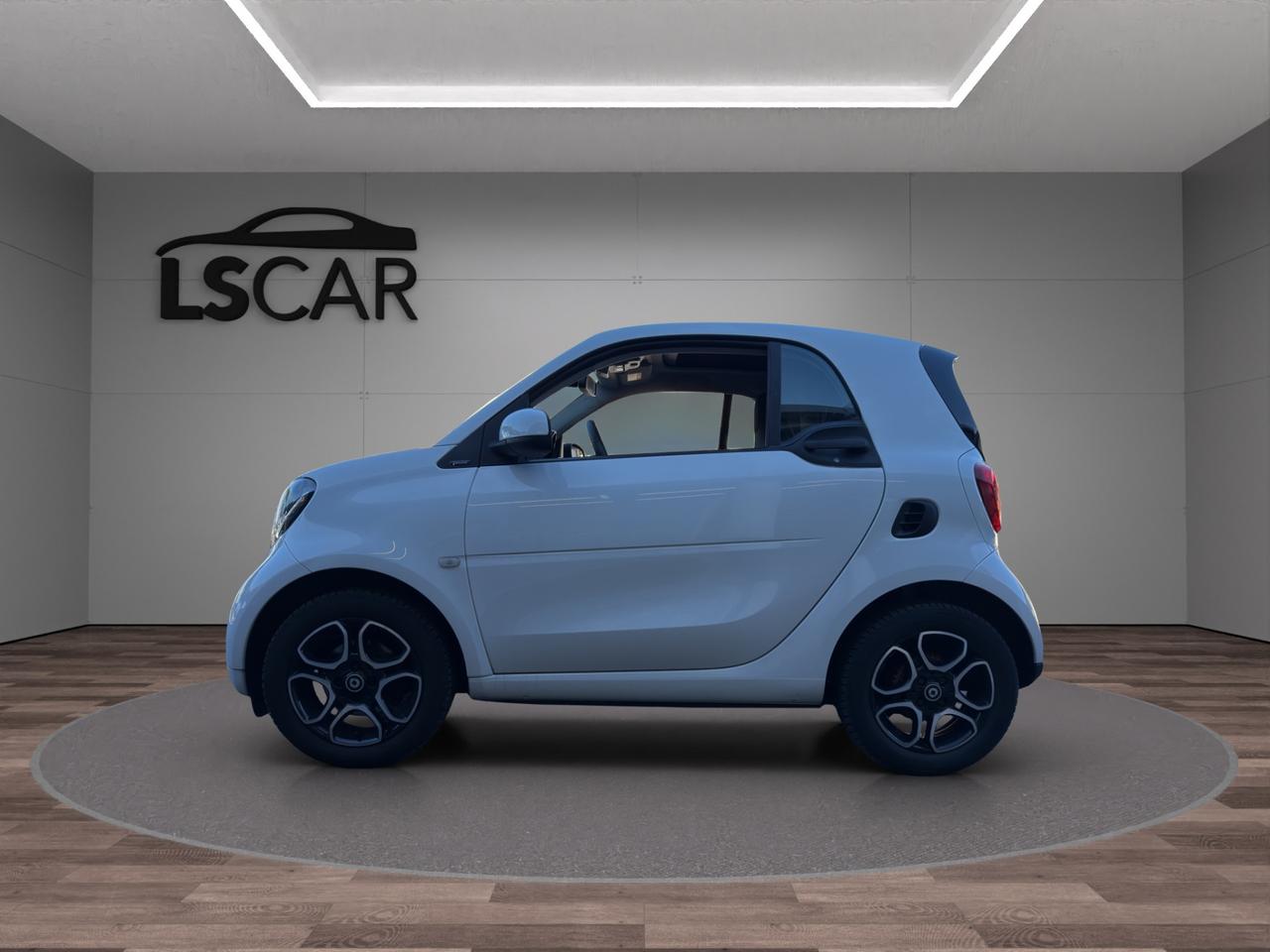 Smart fortwo coupe Fortwo 1.0 Passion 71cv - Unipro - Promo Finanziamento - Cerchi in lega - Sedili riscaldabili - LED - Bracciolo