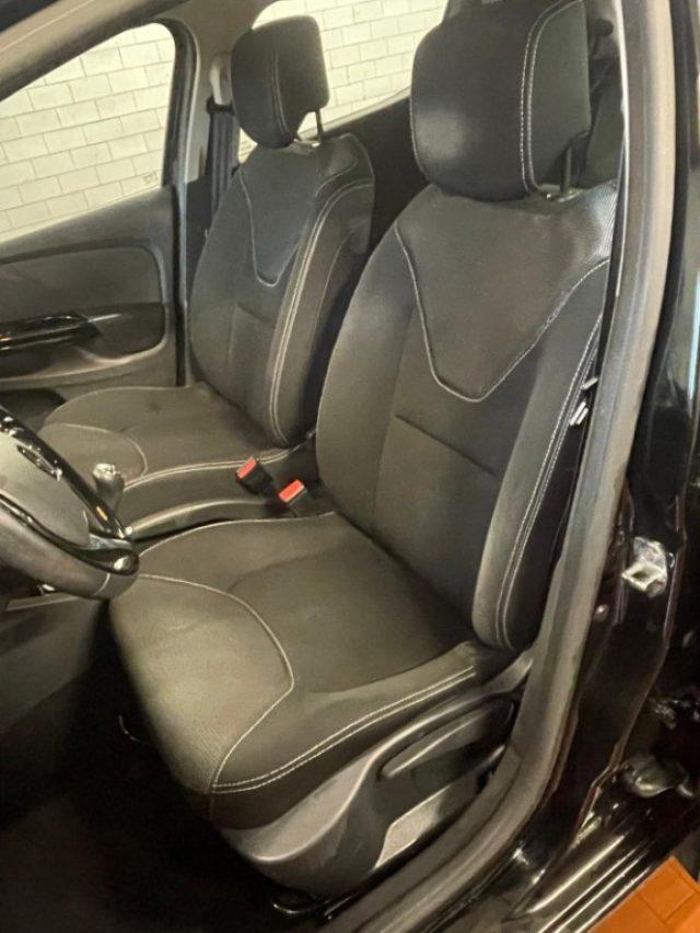 RENAULT Clio 1.2 75CV 5 porte Live