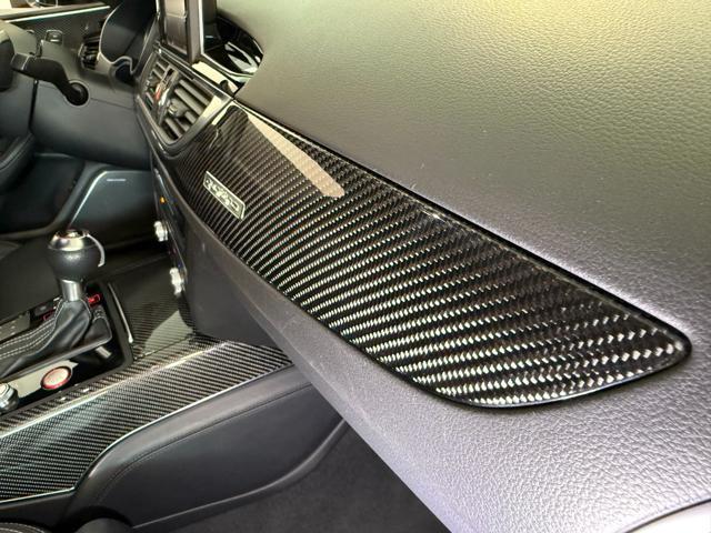 AUDI RS6 Avant 4.0 TFSI quattro tiptronic performance