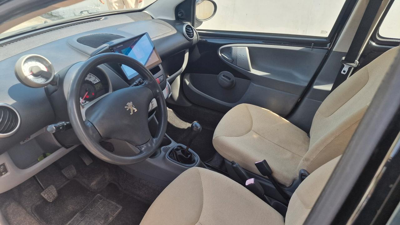 Peugeot 107 1.0 68CV 5p. Sweet Years