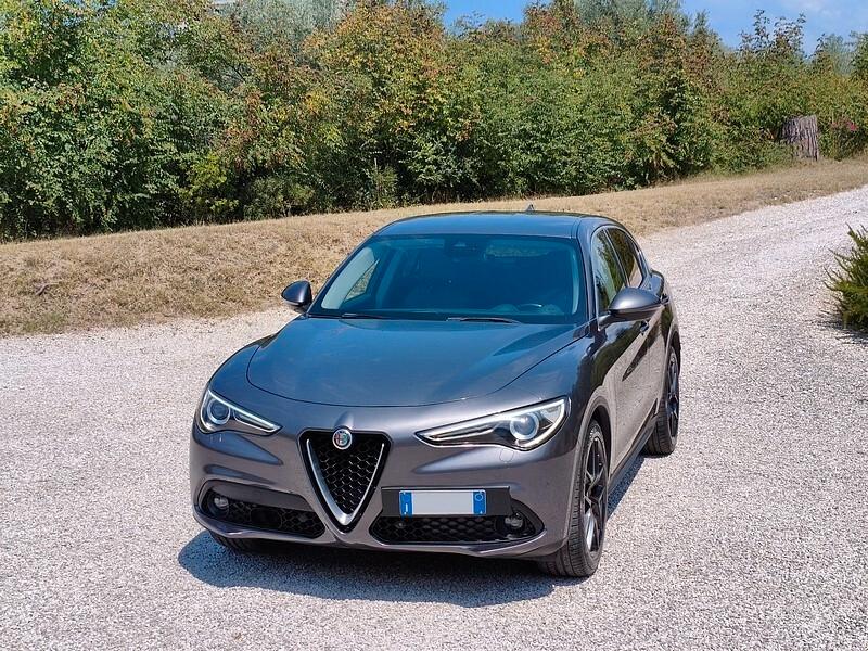 Alfa Romeo Stelvio Executive 2.2 Td Rwd
