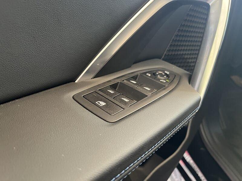 BMW X1 sDrive 18i DCT
