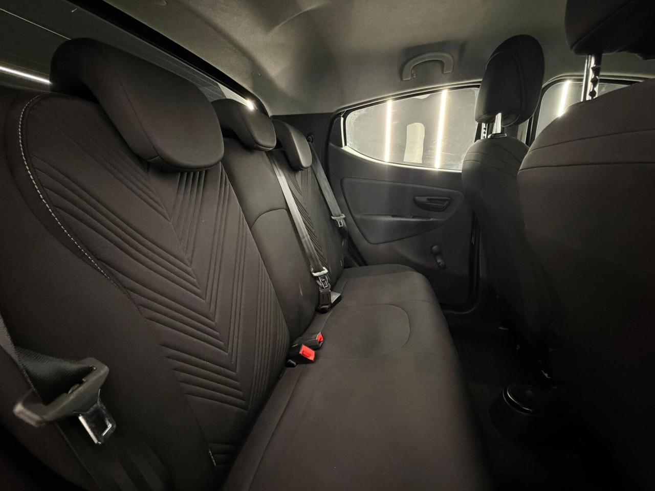 Lancia Ypsilon 1.0-KM CERTIFICATI-PERMUTE-12 MESI GARANZIA