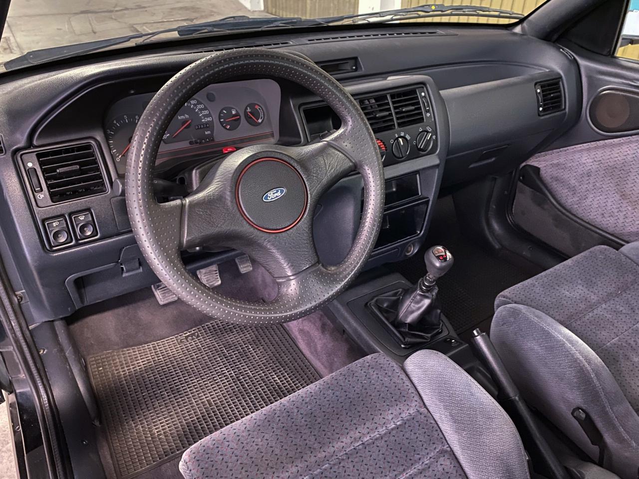 Ford Escort RS 2000 147cv