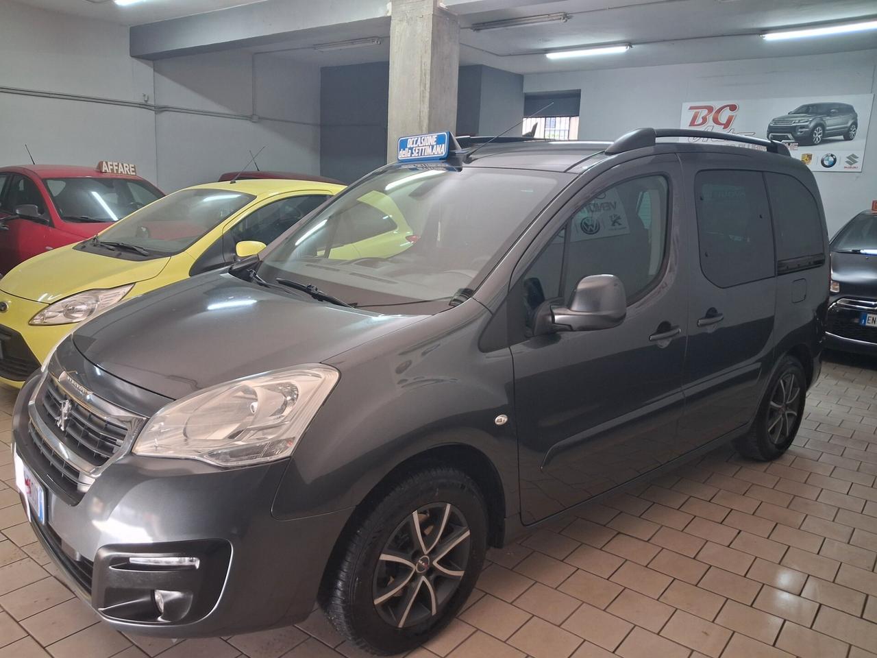 Peugeot Partner Tepee 1.6 BlueHDi Outdoor 2017