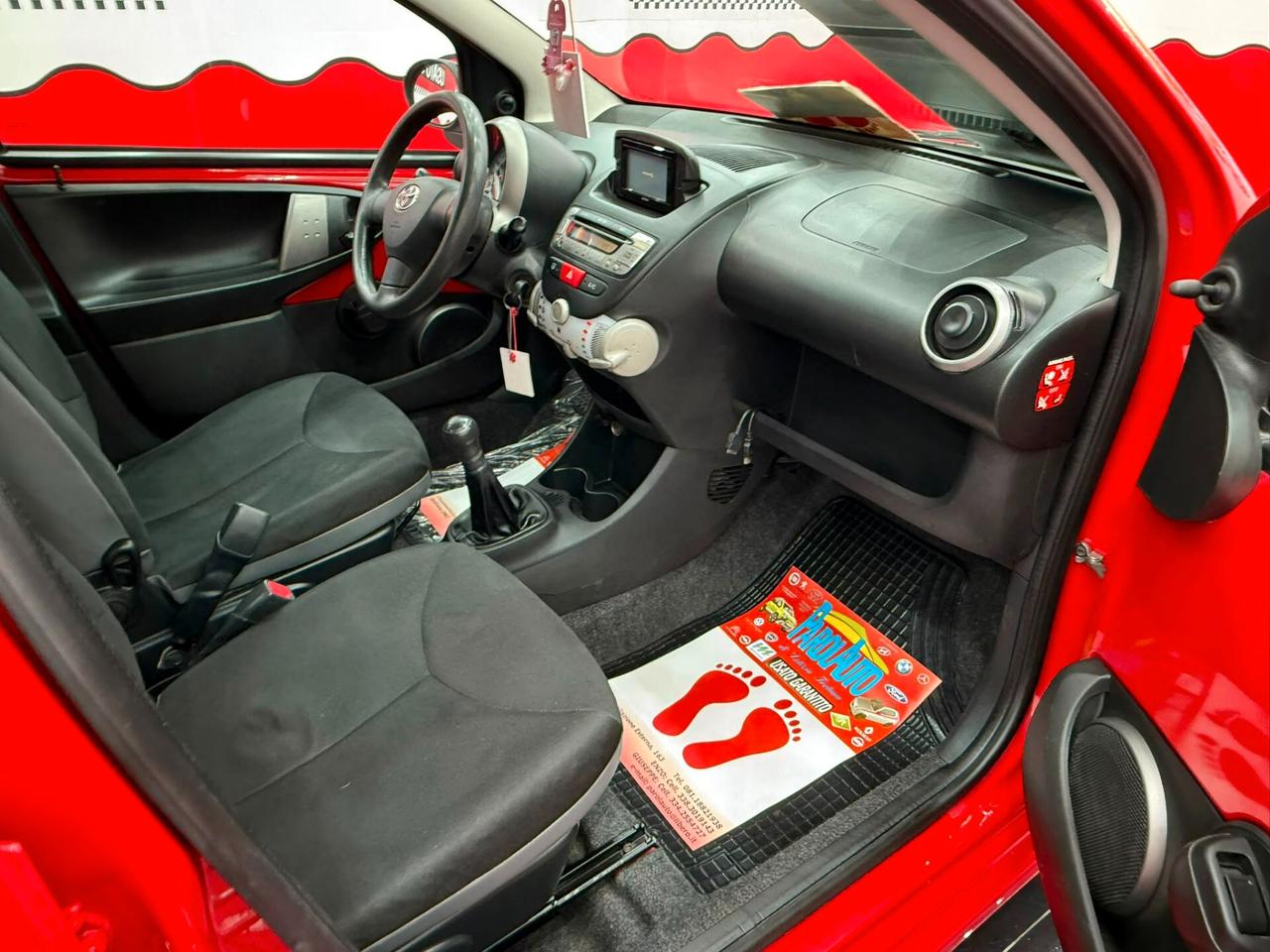 Toyota Aygo 1.0 68cv Connect - 2013