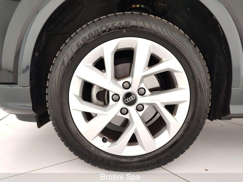 Audi Q2 35 TFSI S tronic Business Advanced