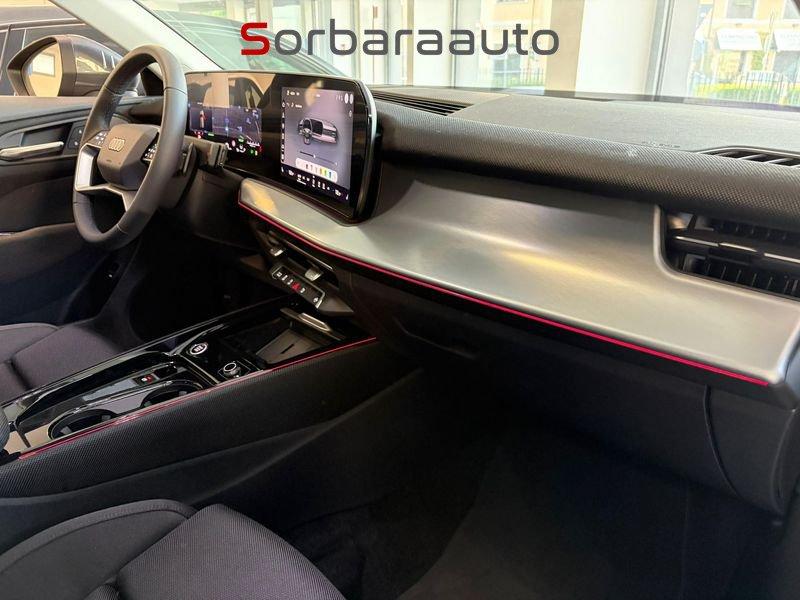 Audi Q3 TFSI 110 kW mHEV S tronic S Line edition.