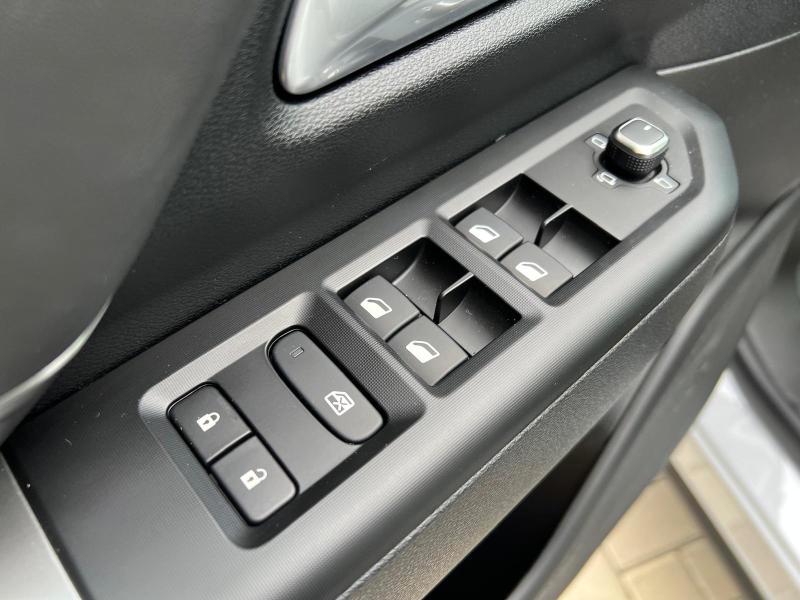 Jeep Compass 1.2 turbo e-hybrid mhev First Edition fwd 145cv edct6