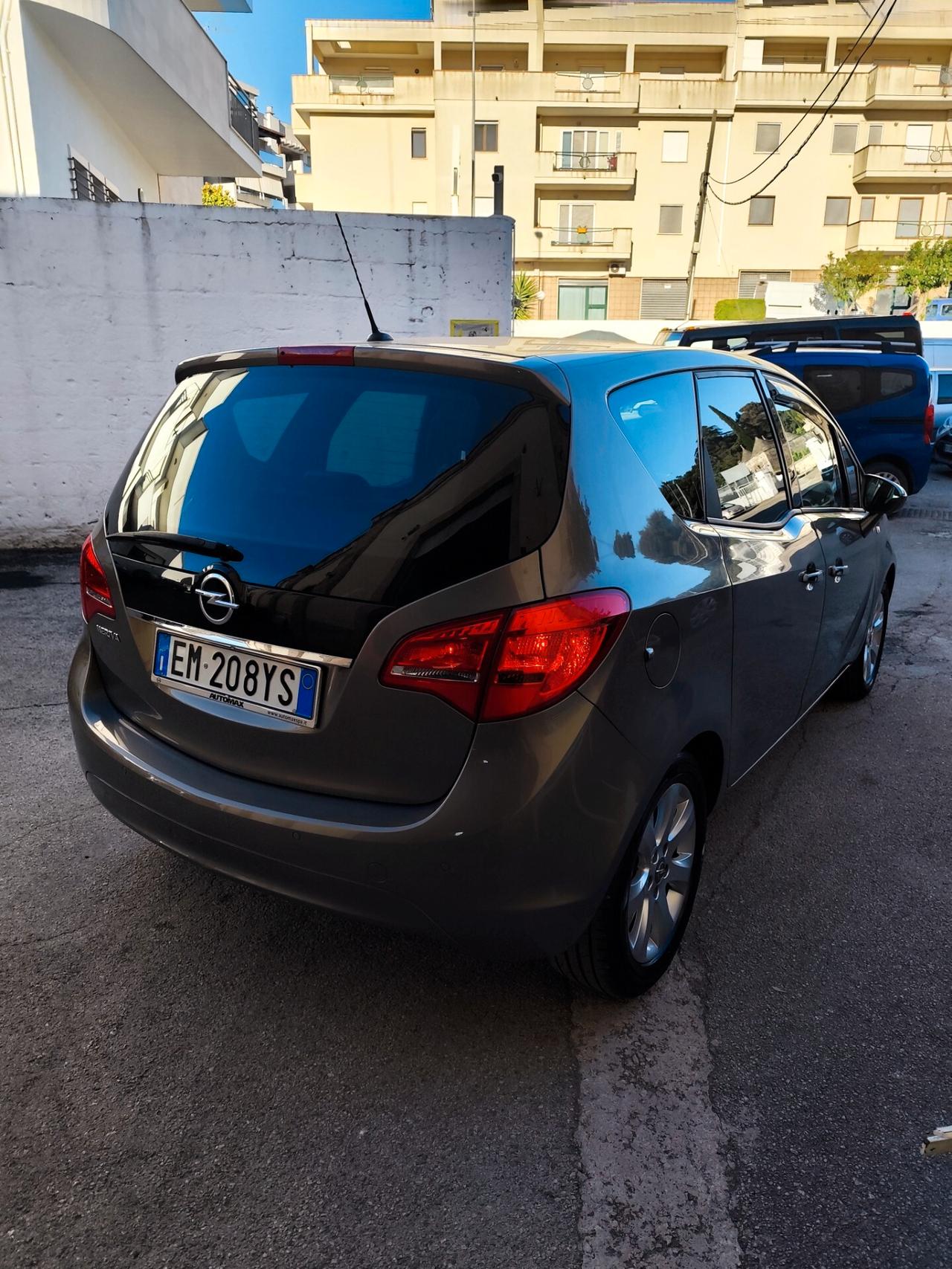 Opel Meriva 1.4 100CV Cosmo