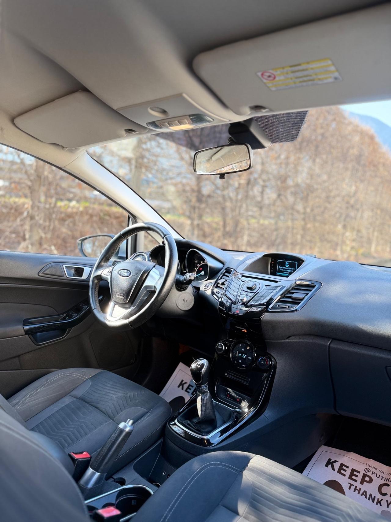 Ford Fiesta 1.0 80CV 5 porte Titanium OK NEOPATENTATI