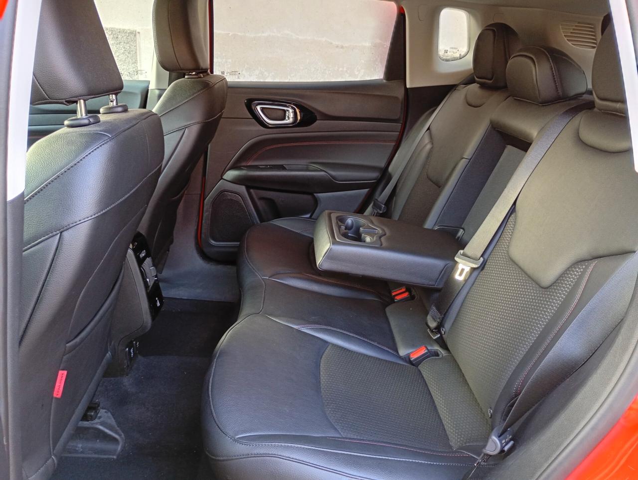 Jeep Compass 1.3 Turbo T4 240 CV PHEV AT6 4xe Trailhawk