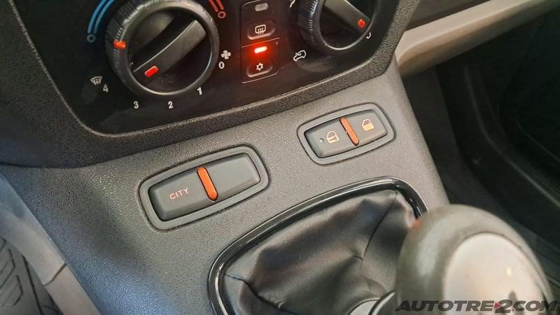 FIAT Idea 1.4 16V Emotion