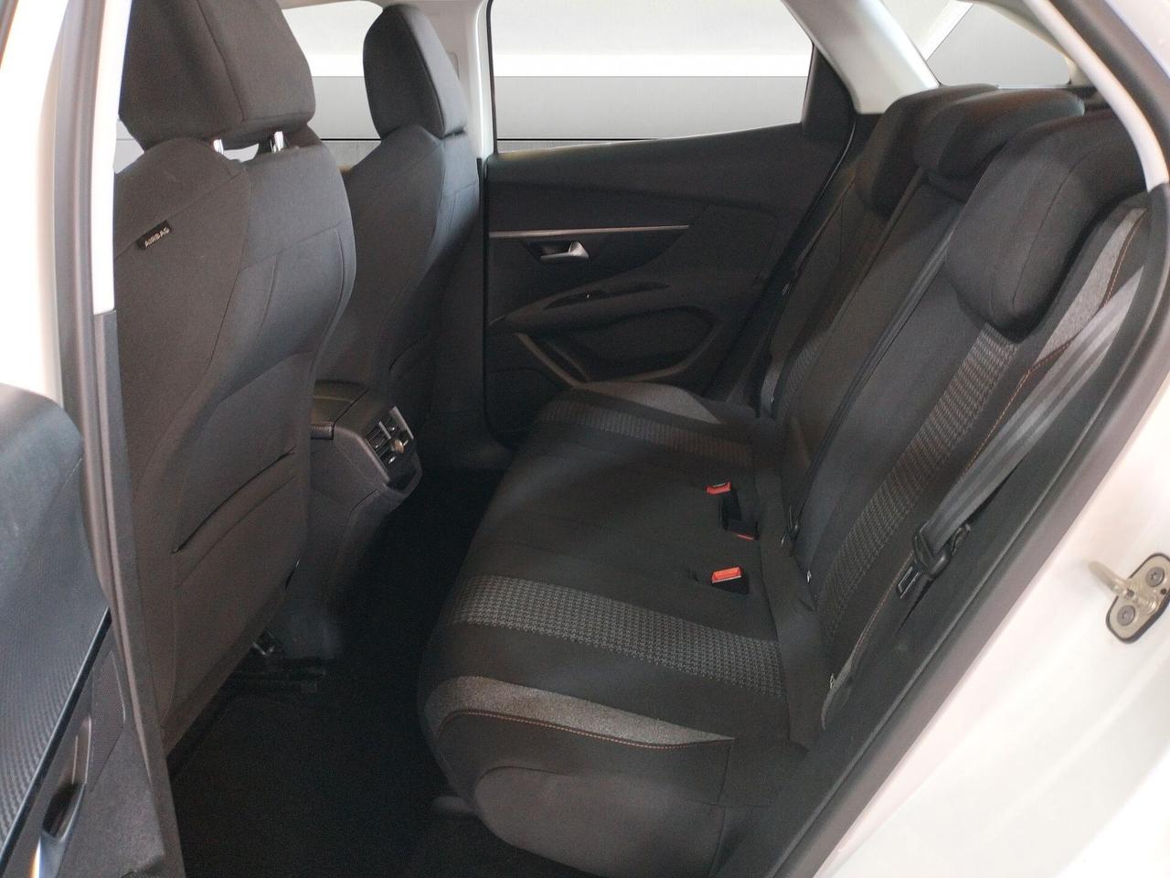 Peugeot 3008 1.5 bluehdi Allure s
