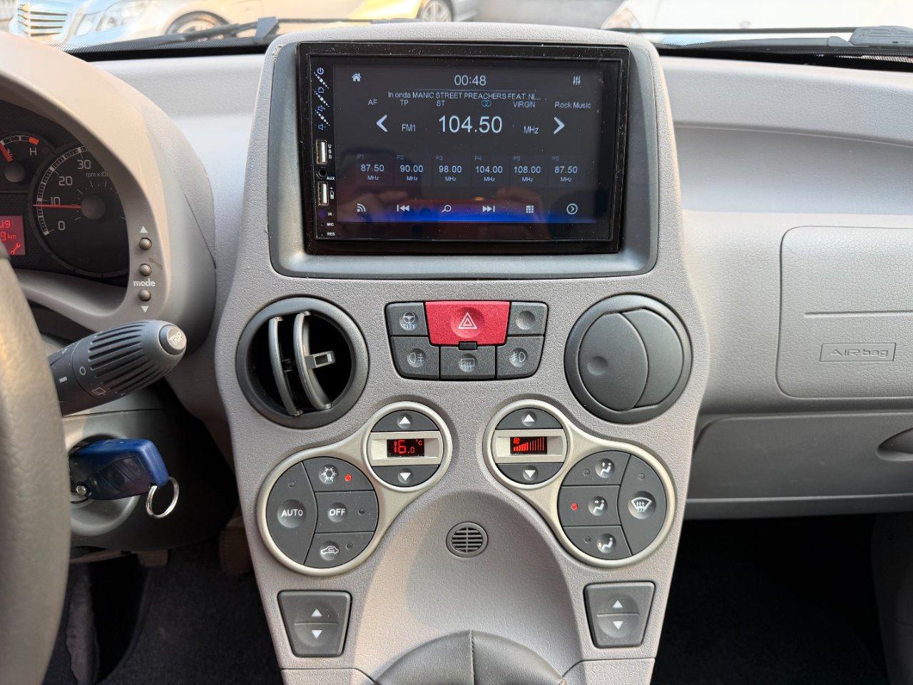 Fiat Panda 1.2 Alessi IDONEA NEOPATENTATI