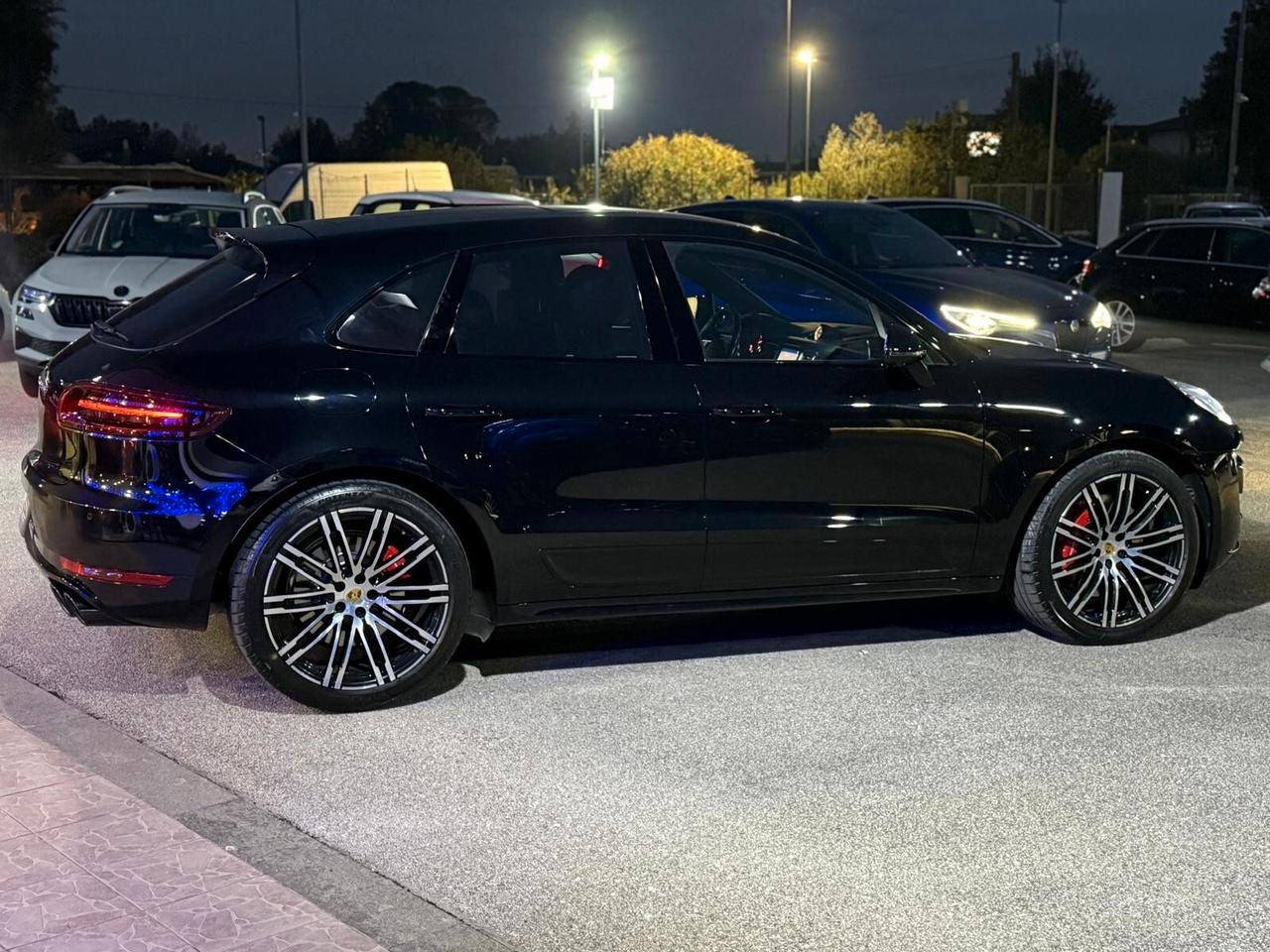 Porsche Macan TURBO PERFORMANCE IMPECCABILE AFFARE