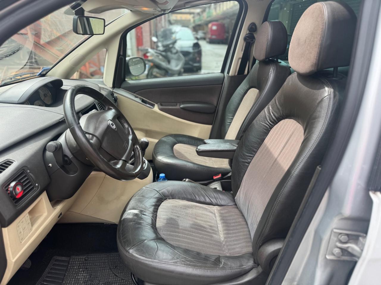 Lancia MUSA 1.3 Multijet 16V 90 CV Platino Plus tetto,pelle full