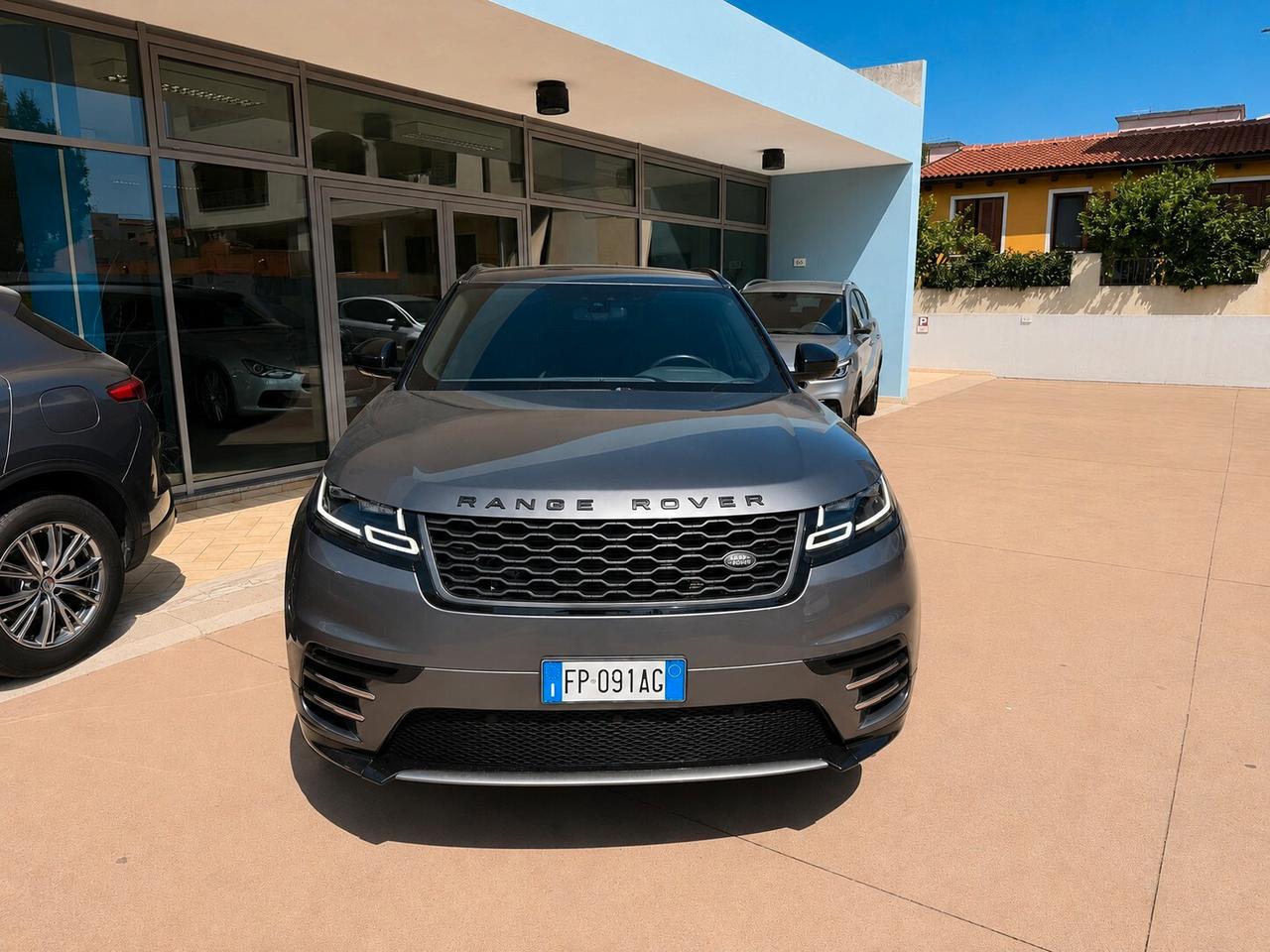 Land Rover Range Velar 2.0D I4 240 CV R-Dynamic S