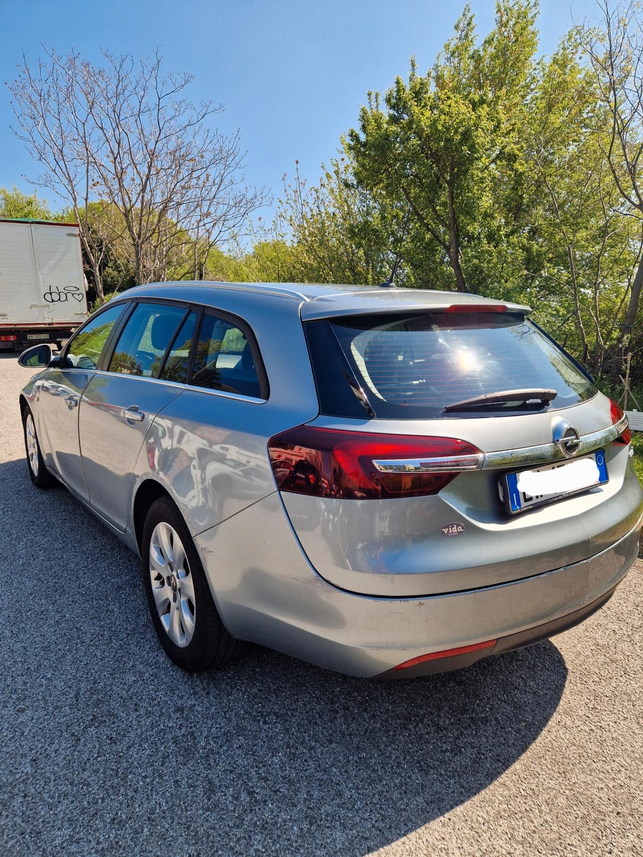 Opel Insignia 2.0 diesel 140CV - Station Wagon