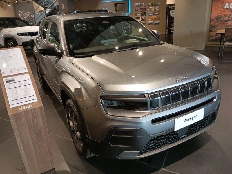 Jeep Avenger e-Hybrid 1.2 MHEV e-Hybrid Turbo Longitude